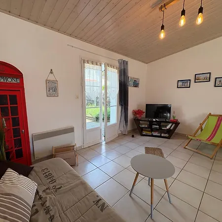 Pavillon Spacieux Avec Jardin A 5 Min Des Plages - Animaux Admis - Fr-1-323-368 *